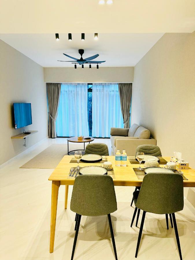 Luxury Suites At Eaton Klcc Kuala Lumpur Exterior foto