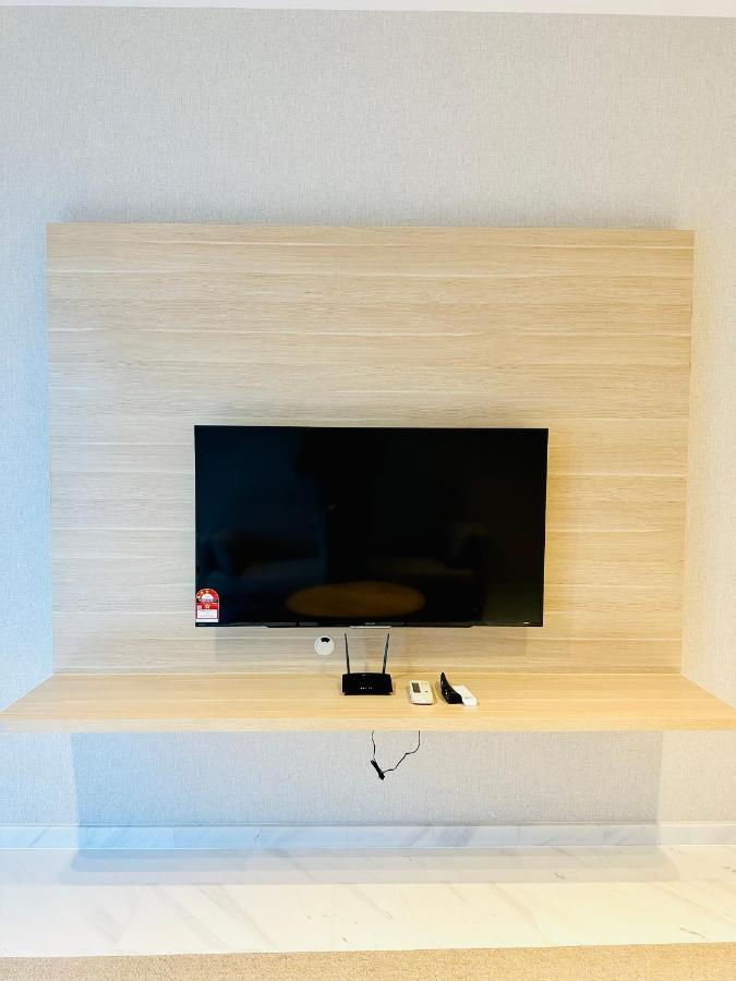 Luxury Suites At Eaton Klcc Kuala Lumpur Exterior foto