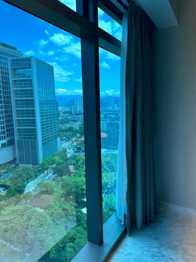 Luxury Suites At Eaton Klcc Kuala Lumpur Exterior foto
